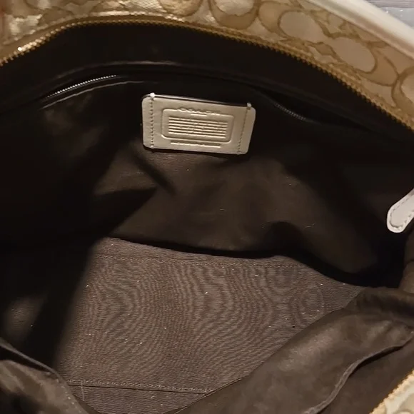 Coach F58282 Outline Signature Zip Top Cream Tote Bag - Picture 9 of 13